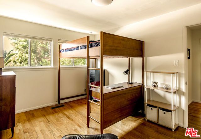 3262 Dos Palos Drive, Los Angeles, CA 90068