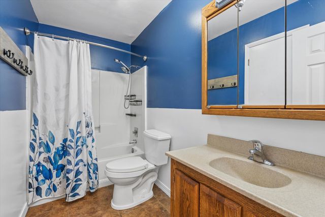 1053 S Decatur Street, Hobart, IN 46342