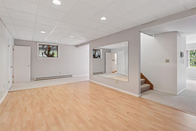 31342 Ute Avenue, Waukee, IA 50263