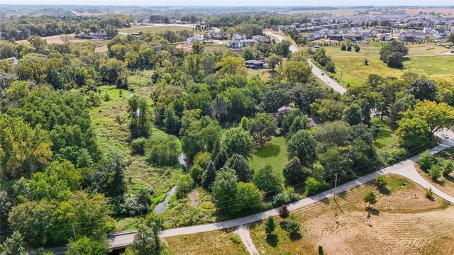 31342 Ute Avenue, Waukee, IA 50263