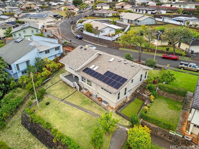 98-2033 Pahiolo Street, Aiea, HI 96701