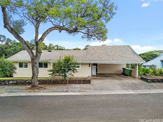 98-2033 Pahiolo Street, Aiea, HI 96701