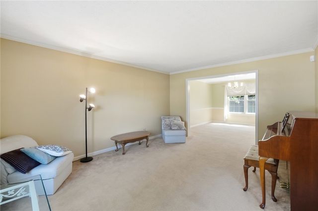 660 Golf View Court, Vandalia, OH 45377