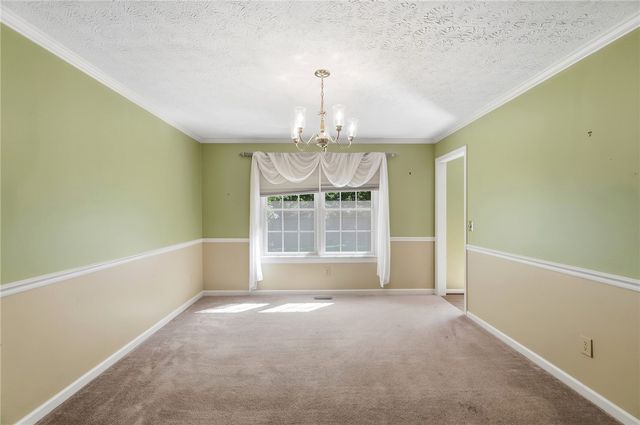 660 Golf View Court, Vandalia, OH 45377