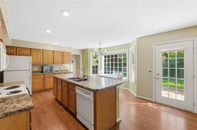 660 Golf View Court, Vandalia, OH 45377