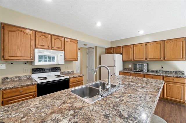 660 Golf View Court, Vandalia, OH 45377