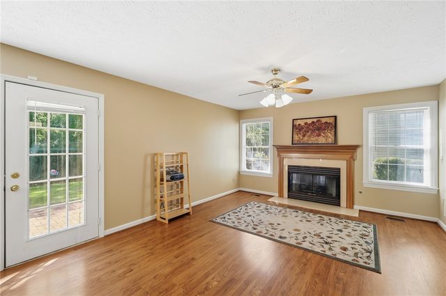 660 Golf View Court, Vandalia, OH 45377