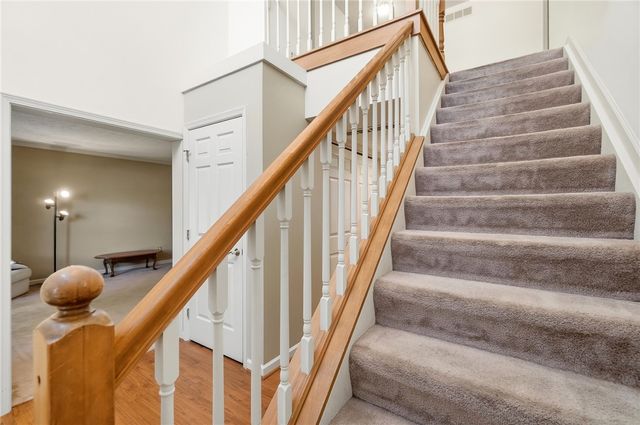 660 Golf View Court, Vandalia, OH 45377
