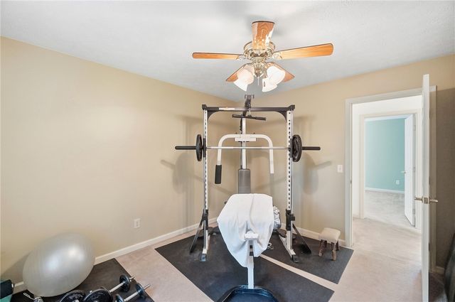 660 Golf View Court, Vandalia, OH 45377