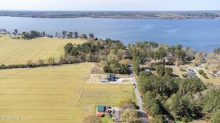 000 Whitehat Road, Hertford, NC 27944