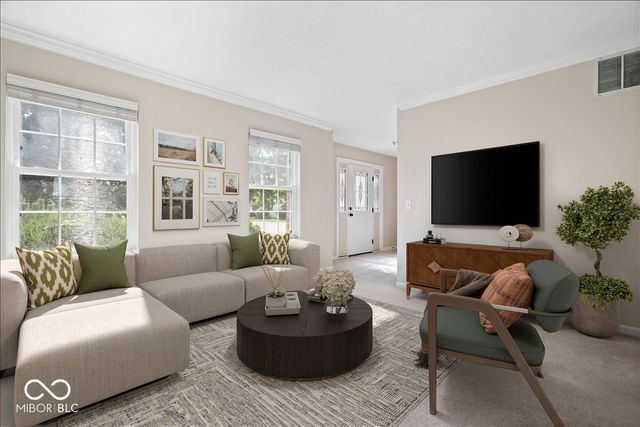 6520 Kingsbury Way, Zionsville, IN 46077