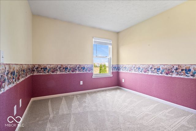 6520 Kingsbury Way, Zionsville, IN 46077