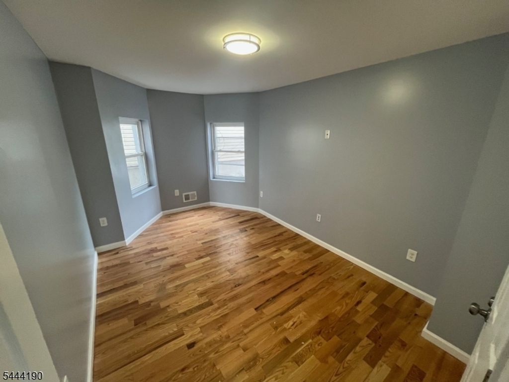 120 Fleming Ave, Newark City, NJ 07105 — photo 5