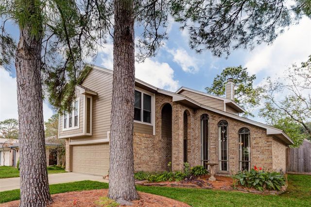 15811 Spring Forest Drive, Houston, TX 77059