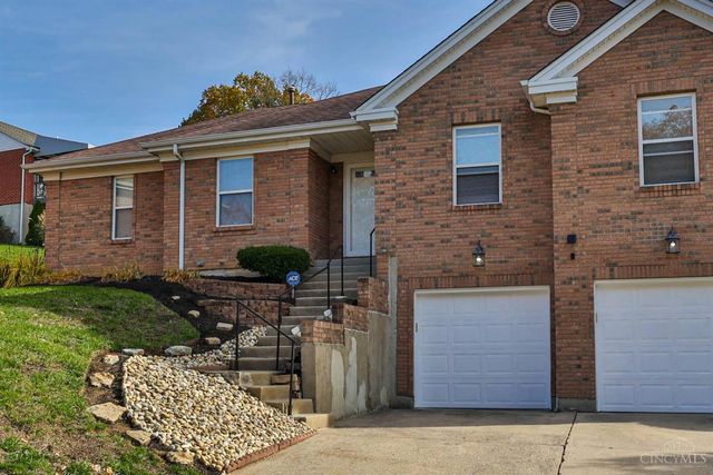 2529 Proudhon Way, Cincinnati, OH 45239