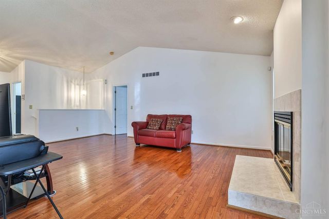 2529 Proudhon Way, Cincinnati, OH 45239