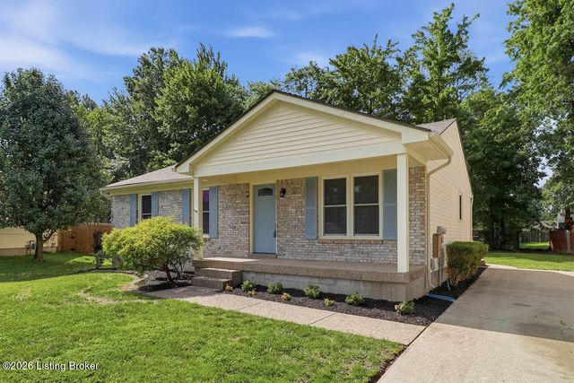 8410 Silver Fox Rd, Louisville, KY 40291