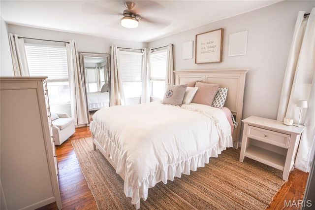 429 Forest Green Drive, St Louis, MO 63119