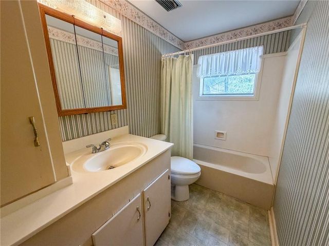 537 Saraland Avenue, Saraland, AL 36571