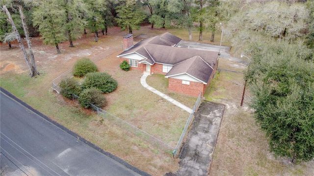 537 Saraland Avenue, Saraland, AL 36571