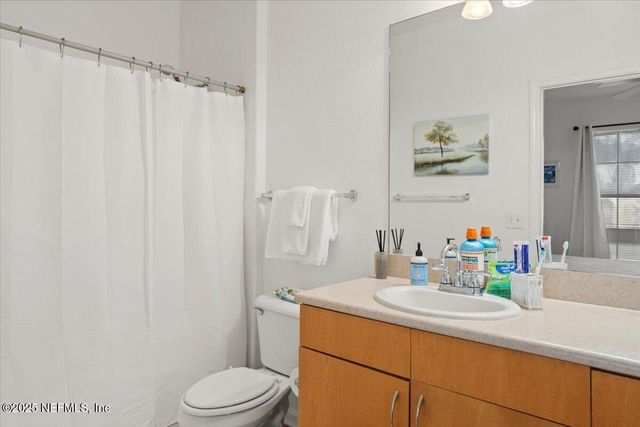 8290 GATE Parkway 123, Jacksonville, FL 32216