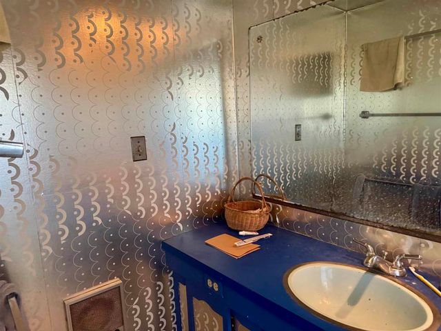 112 Buena Vista Ave, Richmond, CA 94801