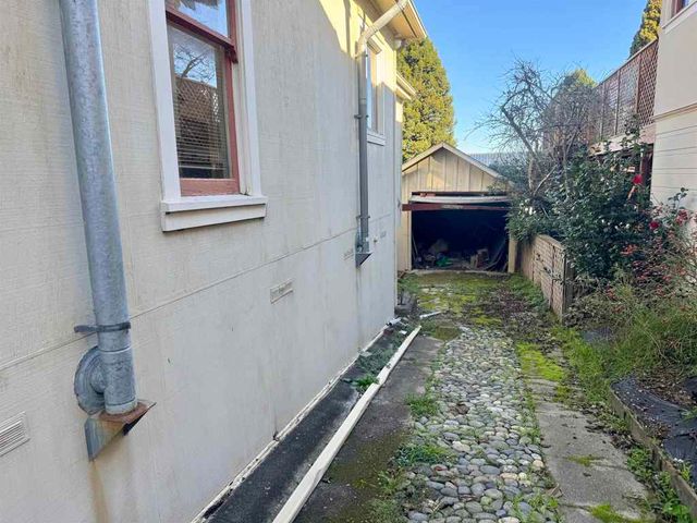 112 Buena Vista Ave, Richmond, CA 94801