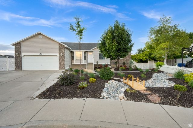 3738 S PEAR APPLE CIR, West Valley City, UT 84119