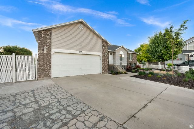 3738 S PEAR APPLE CIR, West Valley City, UT 84119
