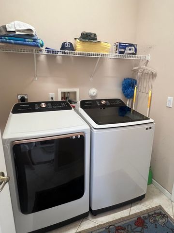 4552 N San Andros, West Palm Beach, FL 33411