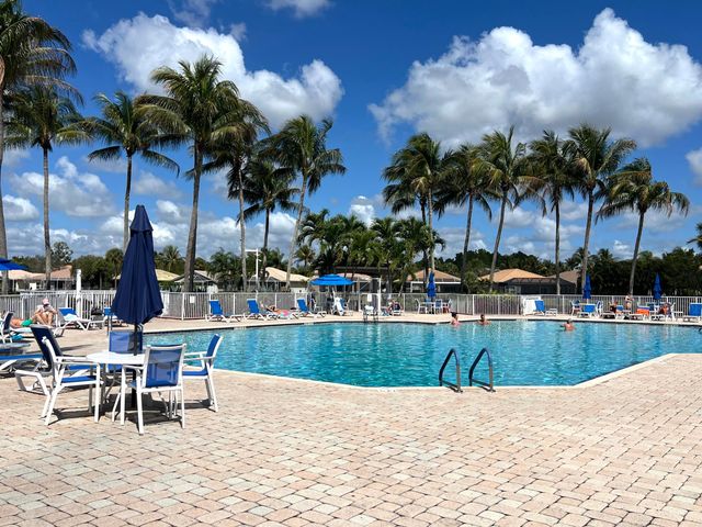 4552 N San Andros, West Palm Beach, FL 33411