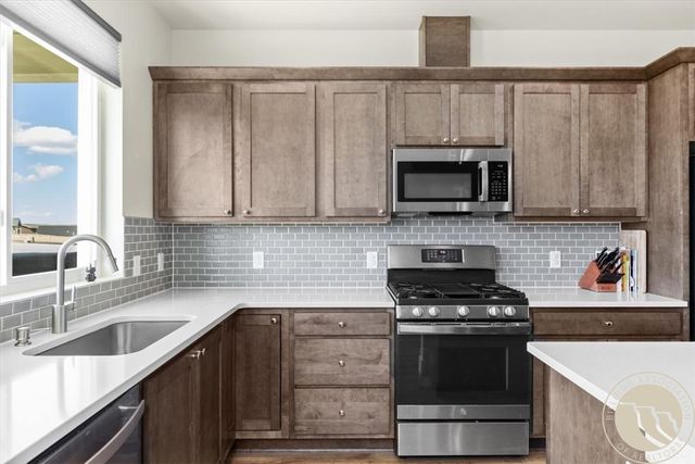 2432 W Bonito Loop, Billings, MT 59105