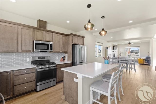 2432 W Bonito Loop, Billings, MT 59105