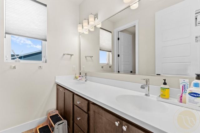 2432 W Bonito Loop, Billings, MT 59105