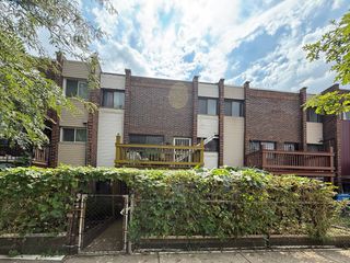 349 W 26th Street, Chicago, IL 60616