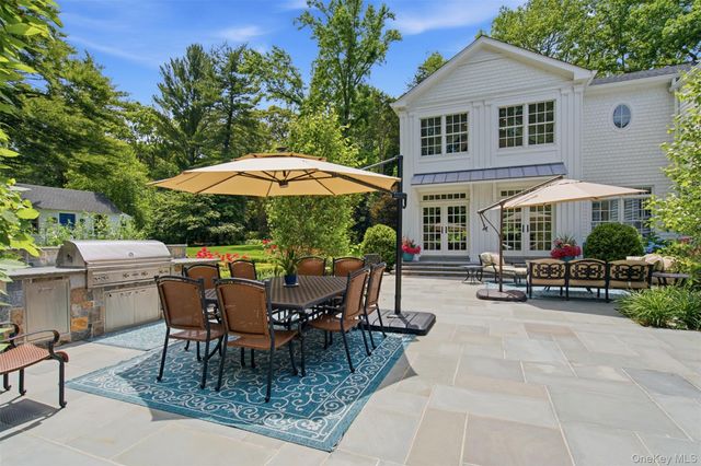 1920 Midlane, Muttontown, NY 11791