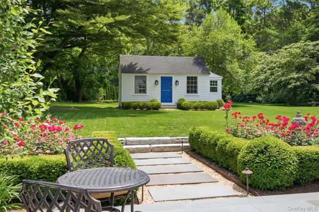 1920 Midlane, Muttontown, NY 11791