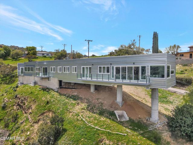 990 Alta Vista Road, Simi Valley, CA 93063
