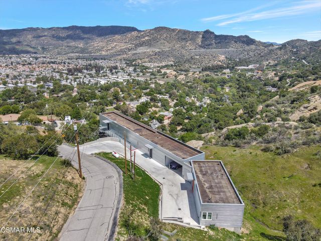 990 Alta Vista Road, Simi Valley, CA 93063
