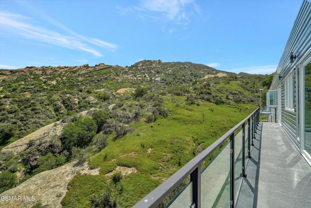 990 Alta Vista Road, Simi Valley, CA 93063