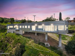 990 Alta Vista Road, Simi Valley, CA 93063