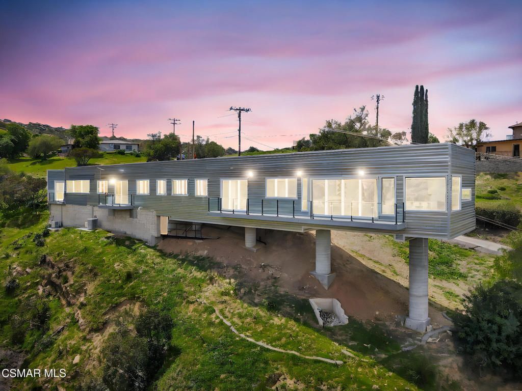 990 Alta Vista Road, Simi Valley, CA 93063