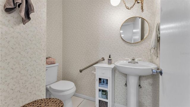 4216 FOREST HILLS DRIVE, Lakeland, FL 33813