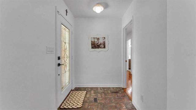 4216 FOREST HILLS DRIVE, Lakeland, FL 33813