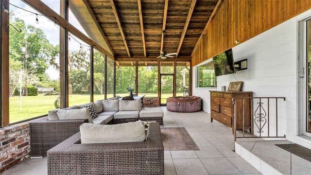 4216 FOREST HILLS DRIVE, Lakeland, FL 33813