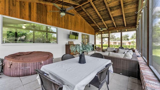 4216 FOREST HILLS DRIVE, Lakeland, FL 33813