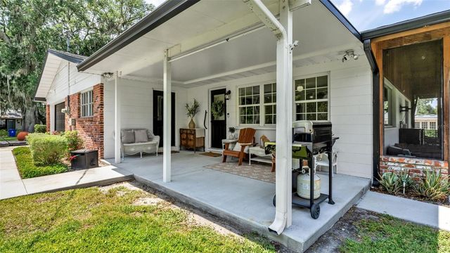 4216 FOREST HILLS DRIVE, Lakeland, FL 33813