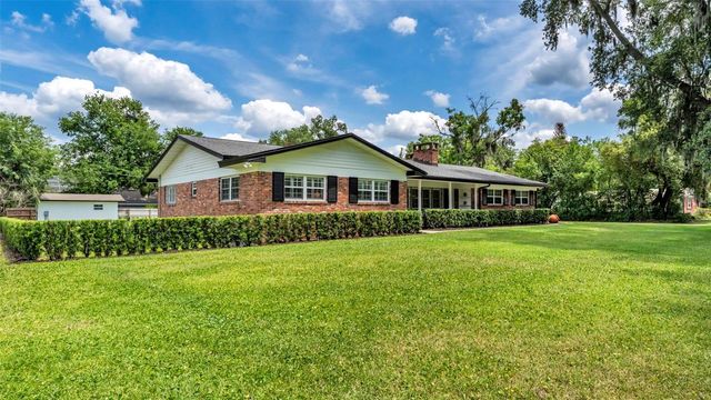 4216 FOREST HILLS DRIVE, Lakeland, FL 33813