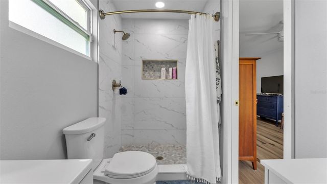 4216 FOREST HILLS DRIVE, Lakeland, FL 33813