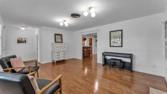 4216 FOREST HILLS DRIVE, Lakeland, FL 33813
